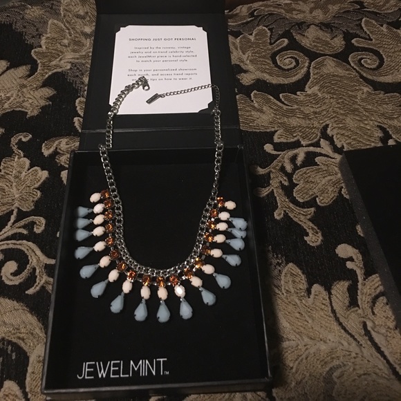 Necklace - Picture 2 of 2