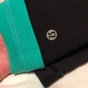 Reversible yoga pants