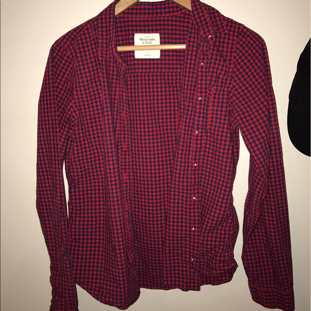 Plaid Light flannel/ Button up