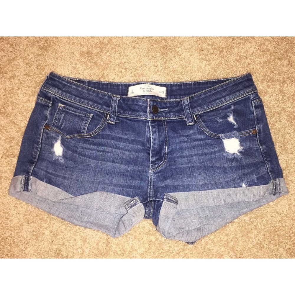 Cropped Abercrombie & Fitch Shorts