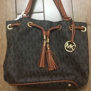 New! LG GATHERED TOTE ( Michael Kors)