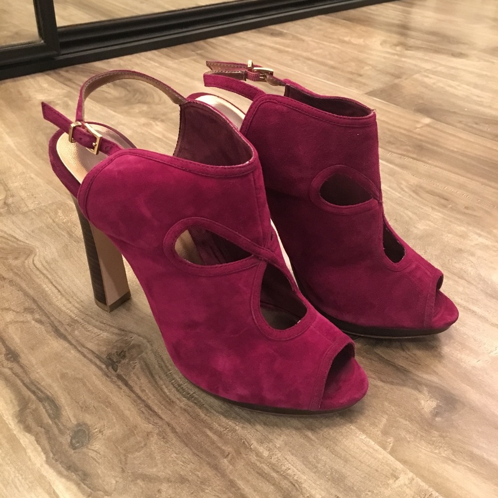 Sole Society "Anastasia" Suede pump