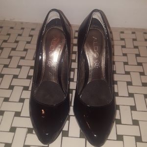 Aldo classic shiny black pumps