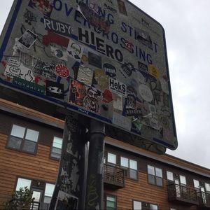 Meet your Posher, Violet