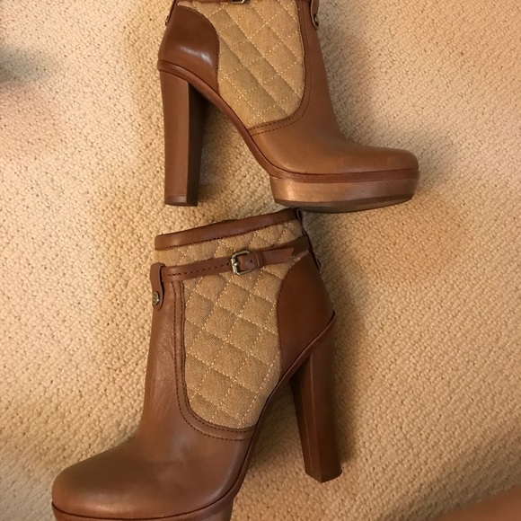 BCBG Max Azria Ankle Boots - Picture 2 of 7