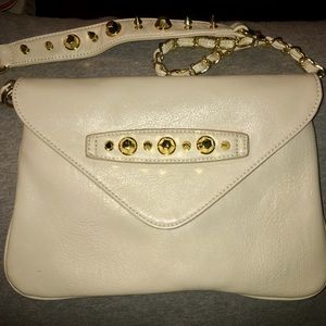 BEBE shoulder/cross body bag - Vanilla cream/gold