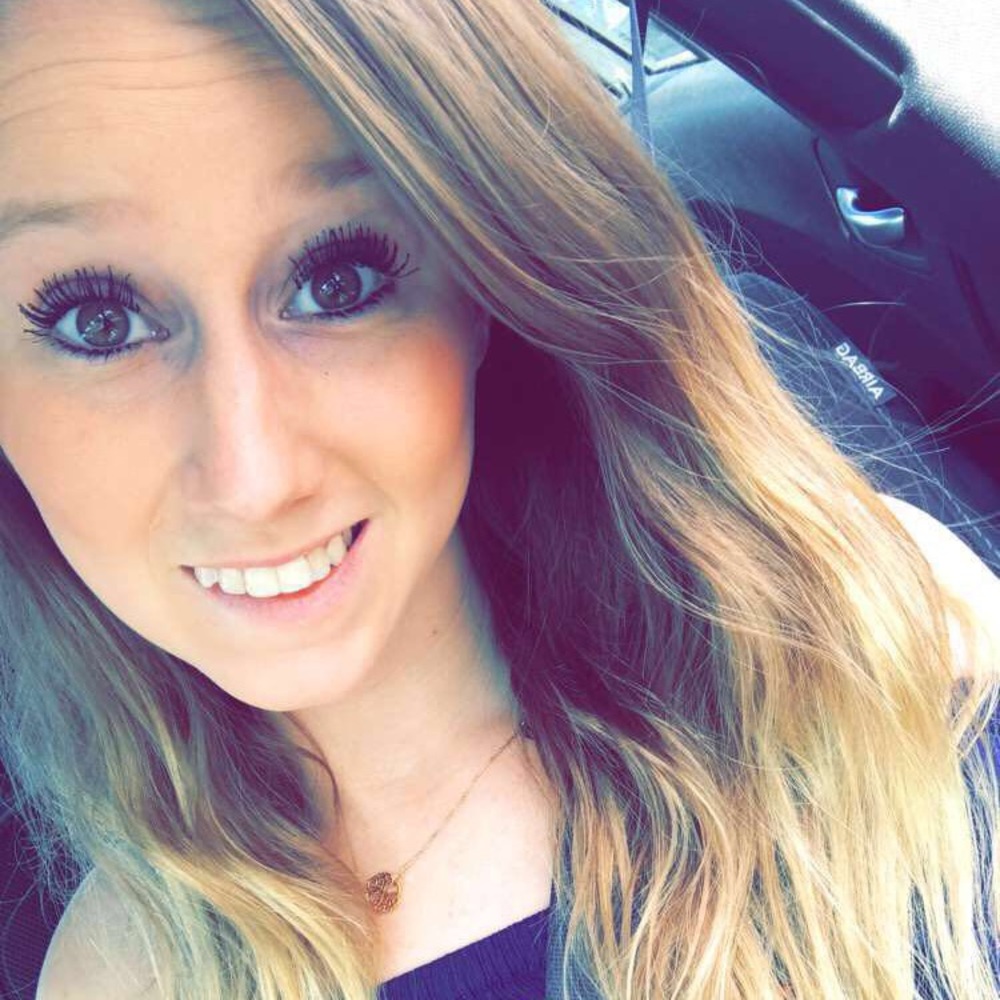 Meet your Posher, Nichole