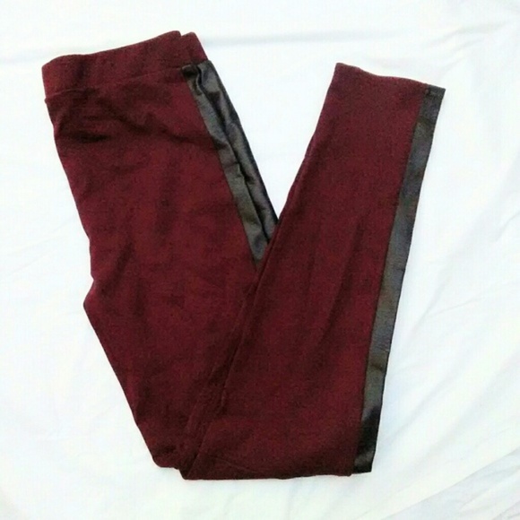 Tinseltown Pants - Tinseltown Red Faux Leather Trim Leggings nwt