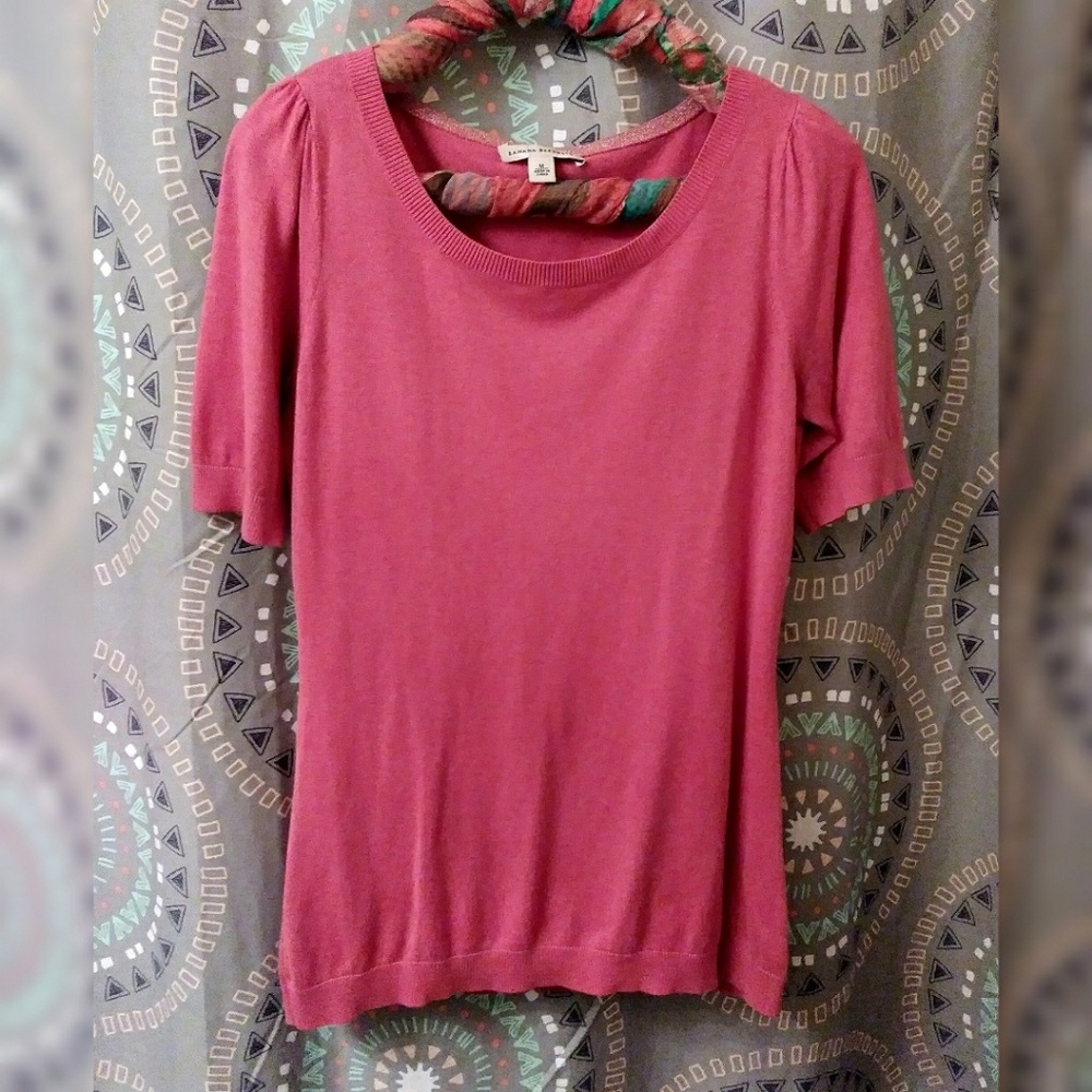 Banana Republic Salmon knit half sleeve blouse