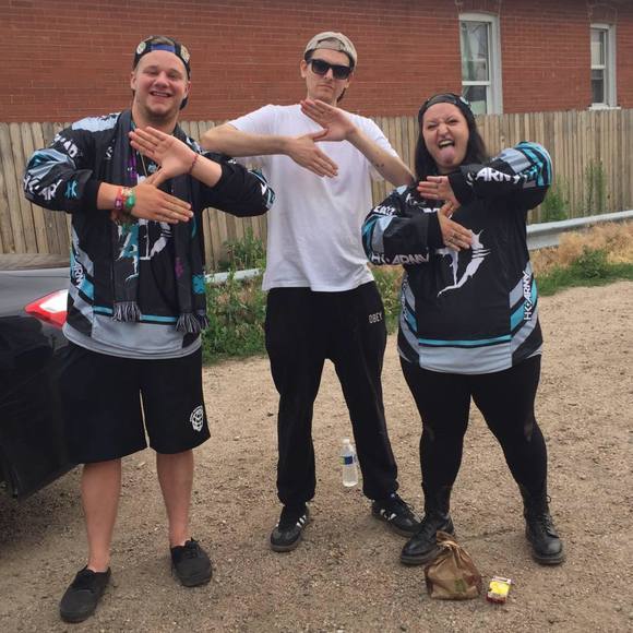 Meet your Posher, Kendall - Picture 1 of 1