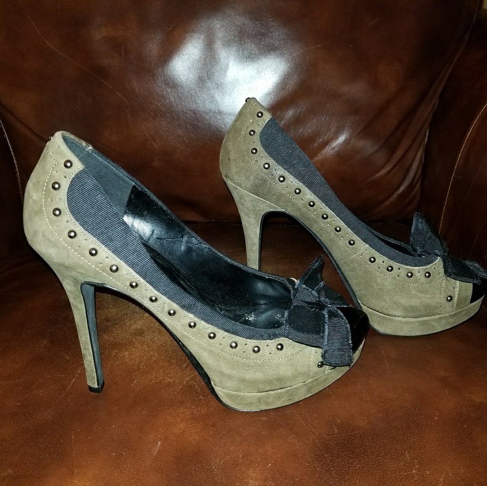 Jessica Simpson Heel