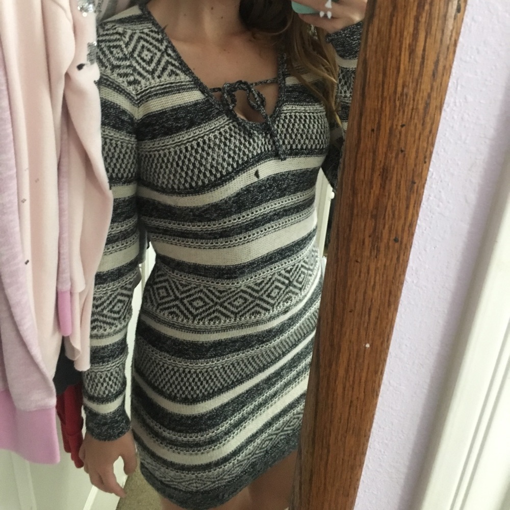 Cute warm sweater dress. Worn maybe once