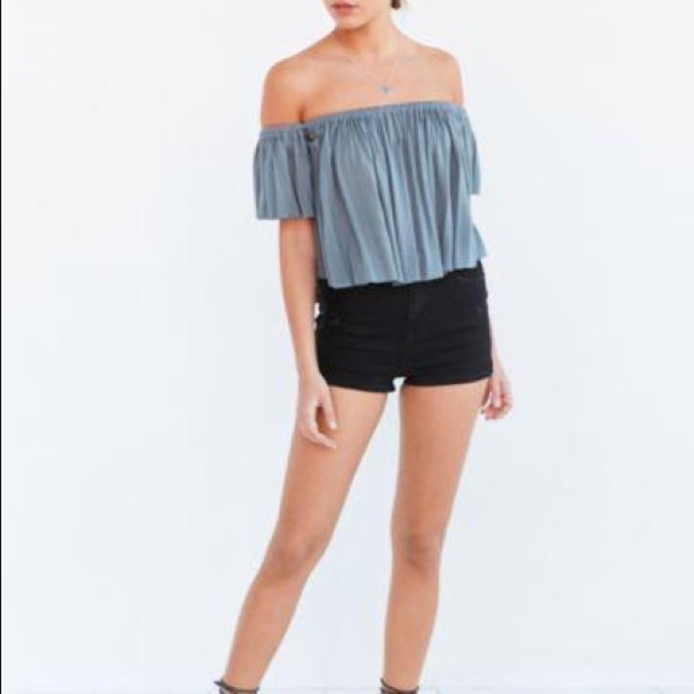 Truly Madly Deeply off-the shoulder top.