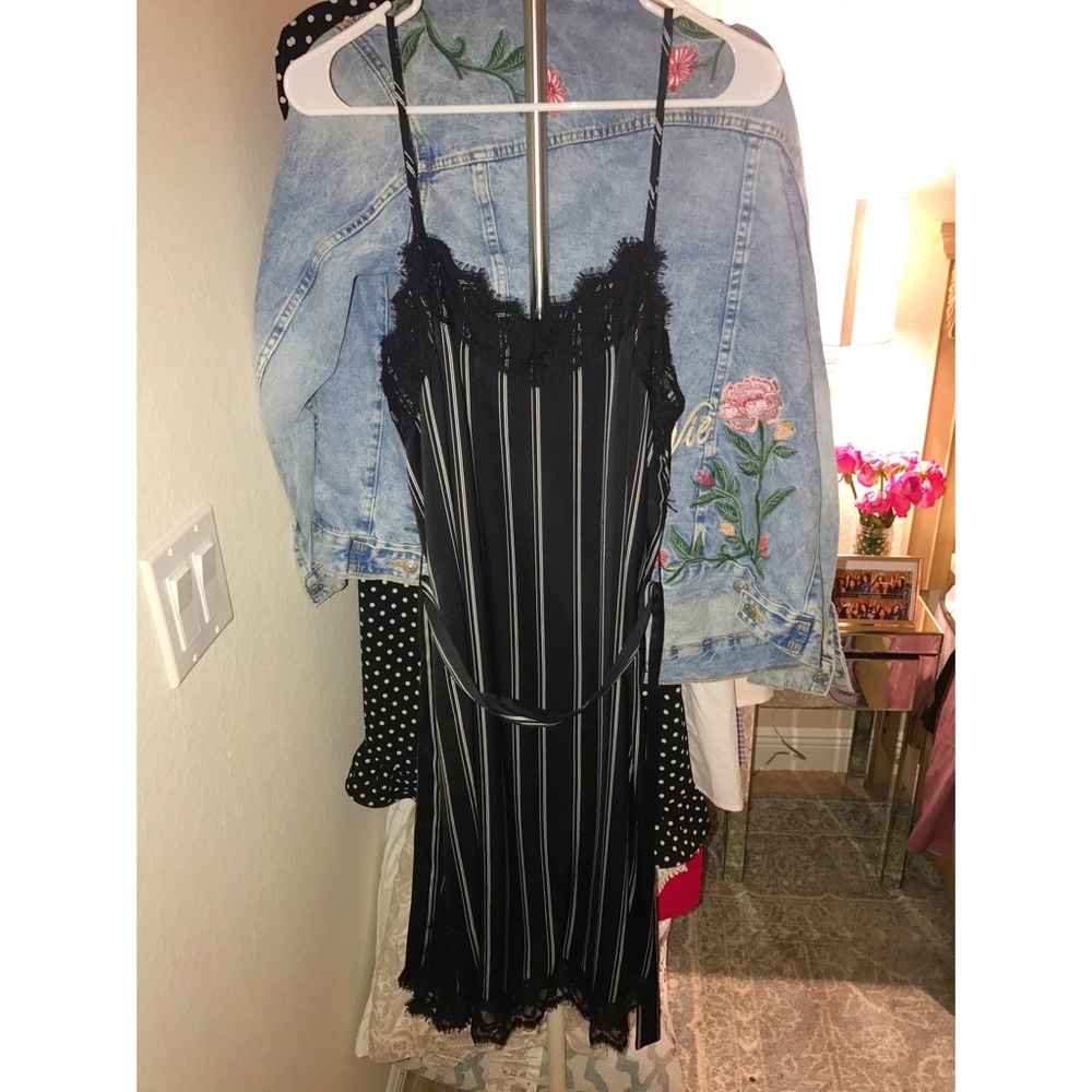 Trendy Pinstripe Lace Dress