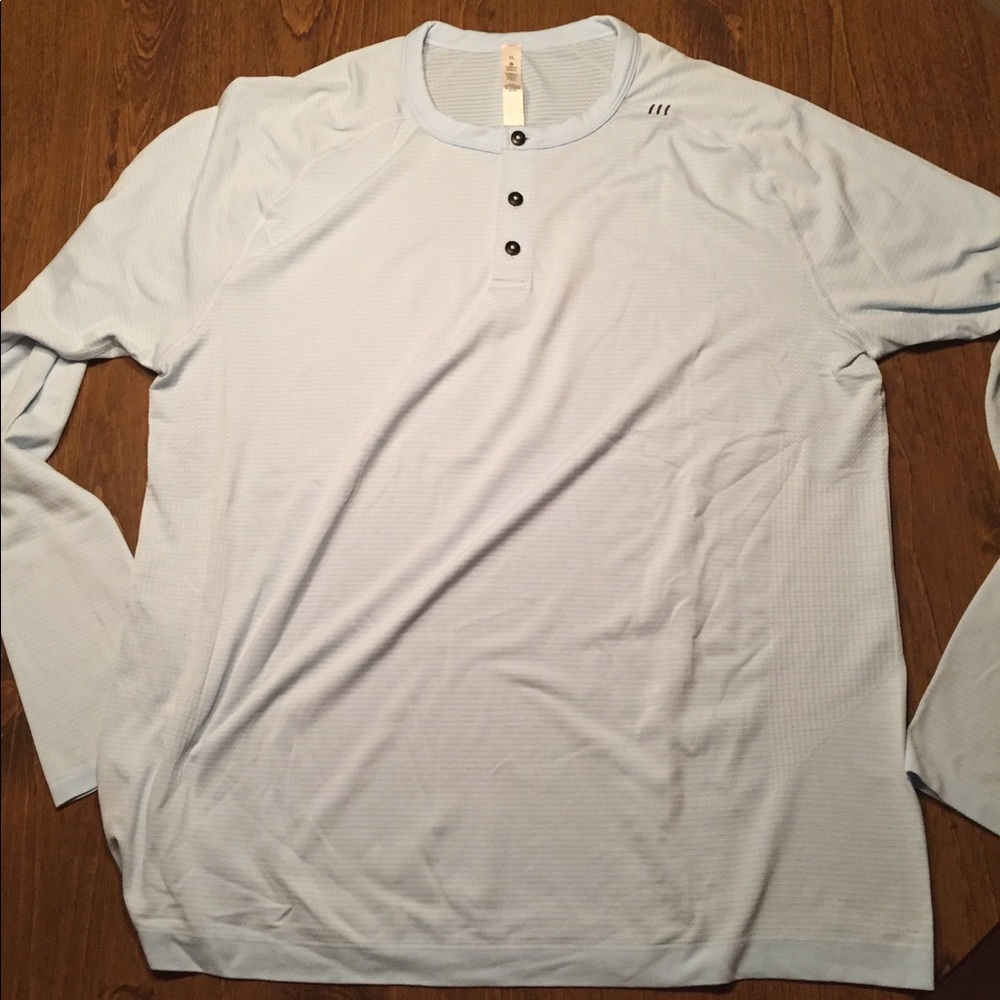 Lululemon metal vent tech long sleeve henleys