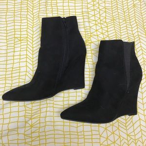 Black pointy toed Mossimo ankle boots.