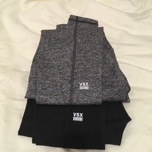 2 VS knockout yoga leggings