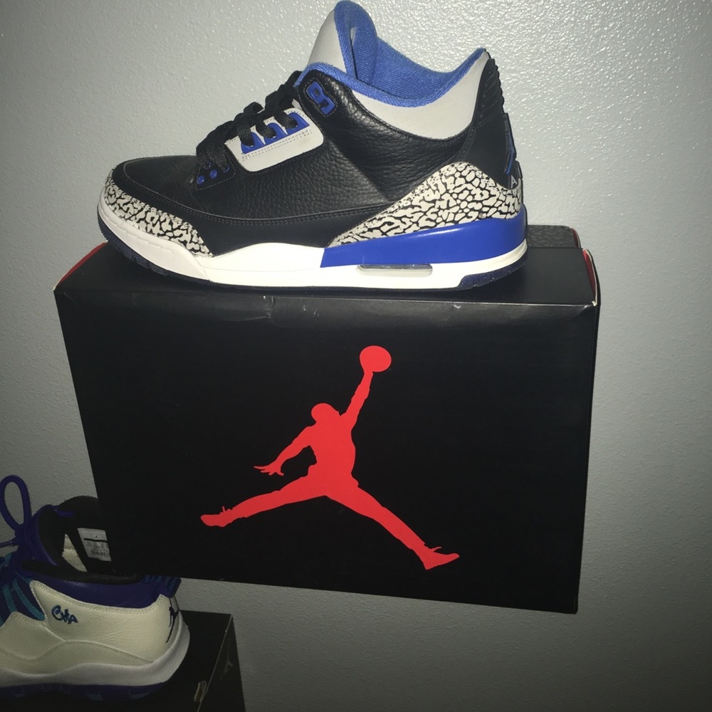 Jordan retros size 9-10