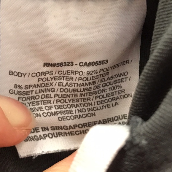 SOLD -- Nike Low Rise Running Capri Leggings - Picture 7 of 8