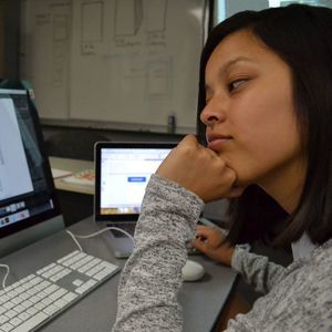 Meet your Posher, Holly