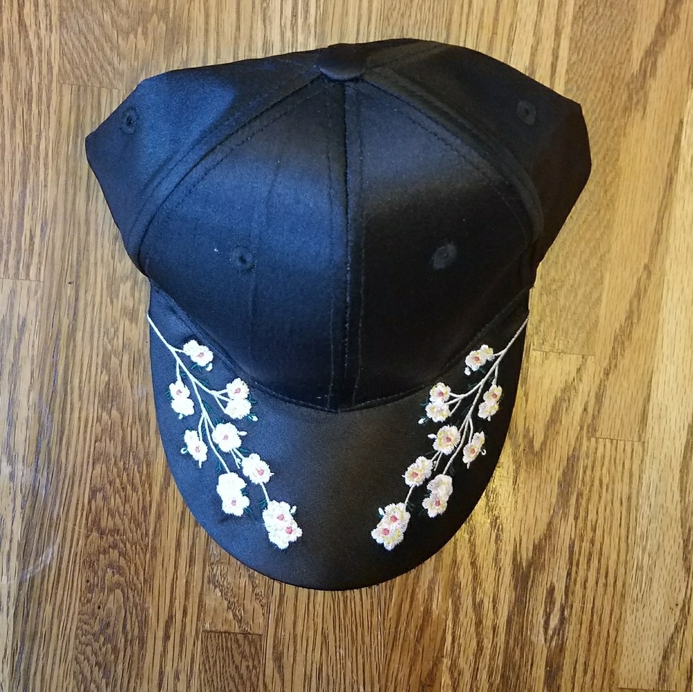 Embroidered Flower Cap