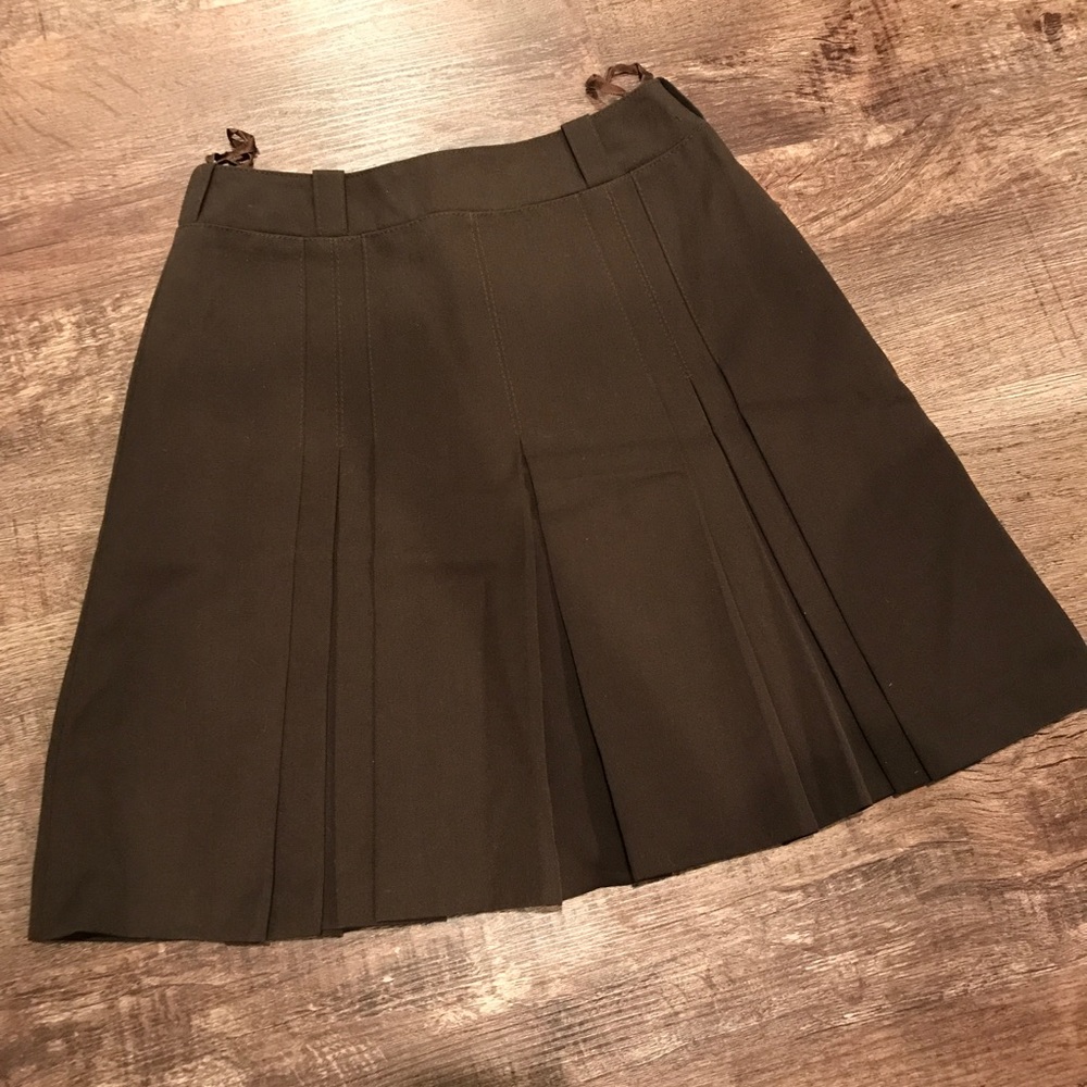 Vintage brown pleated skirt!