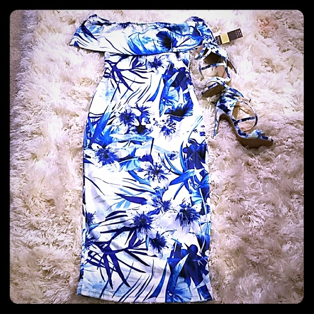 NEW! Beautiful floral midi off shoulder dress !