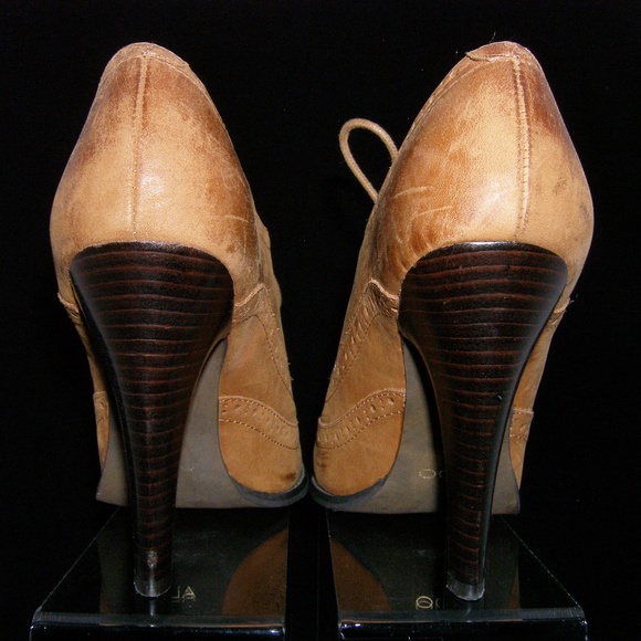 ALDO 'Falge' lace up leather oxford booties EU 38 - Picture 5 of 8