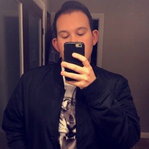 Meet your Posher, Anthony