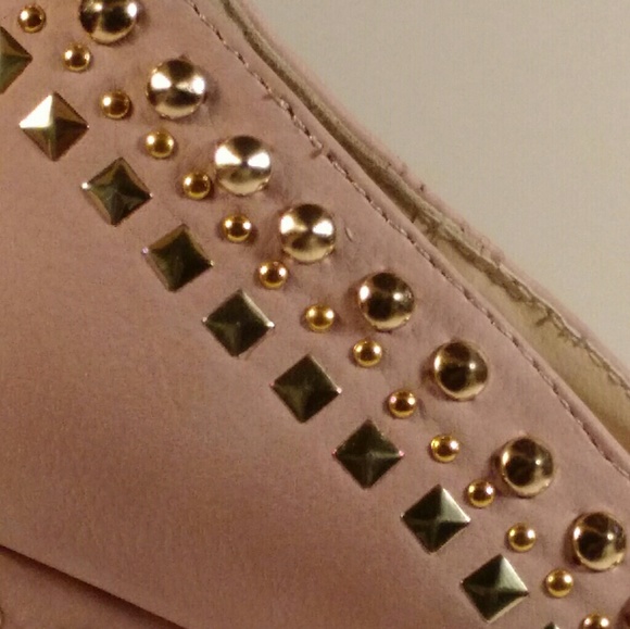 PINK STUDDED WEDGES - Picture 5 of 5