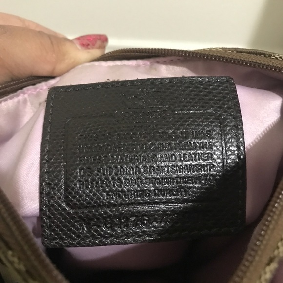 Coach Crossbody Bag - Picture 3 of 4