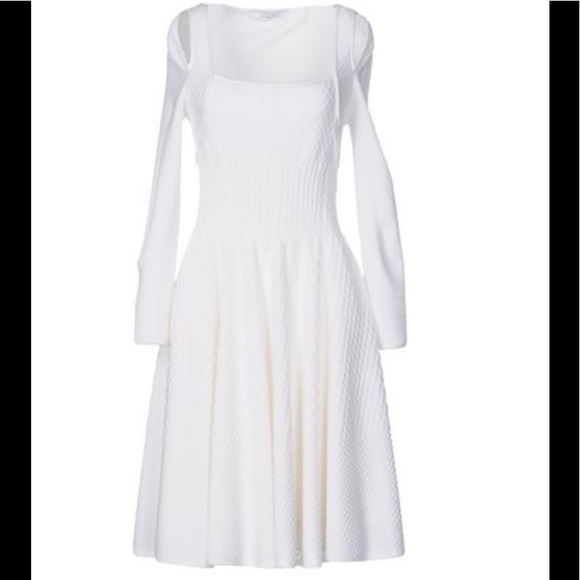 Givenchy white knee-length dress - Picture 1 of 1