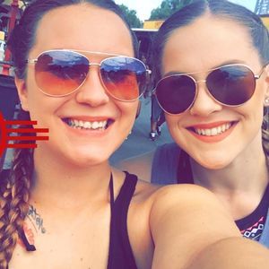 Meet your Posher, Christina