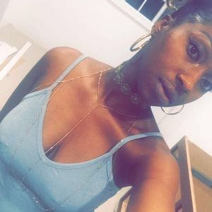 Meet your Posher, Dawn