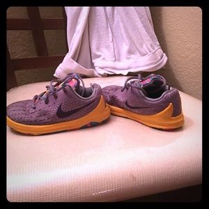 Toddlers shoes or boys size 8 c