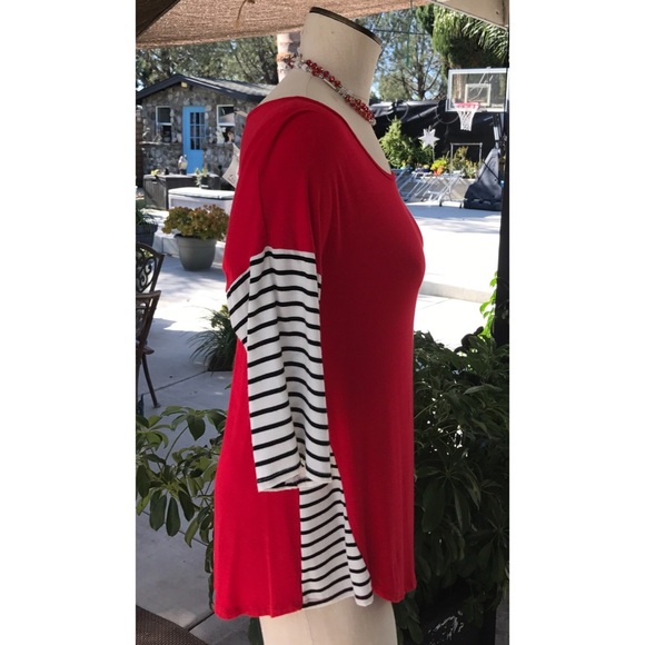 Tops - Color Block Red Back White Large