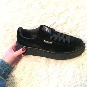 Size 7.5 Rihanna Fenty Puma Creepers in Velvet