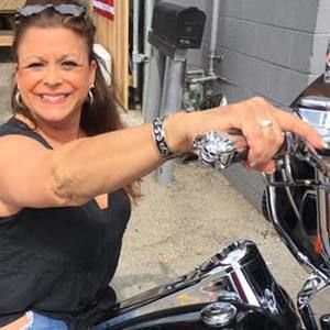 Meet your Posher, Christine