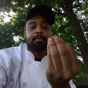 Meet your Posher, Leon