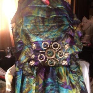 Gorgeous XOXO dress size small colorful pattern