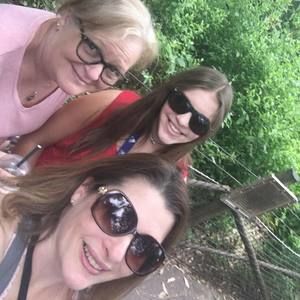 Meet your Posher, Amy