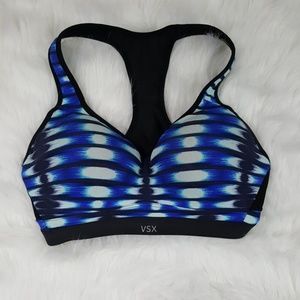 Victoria's Secret Sports Bra size 32D