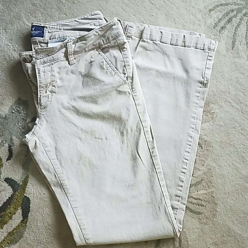 American Eagle khaki pants