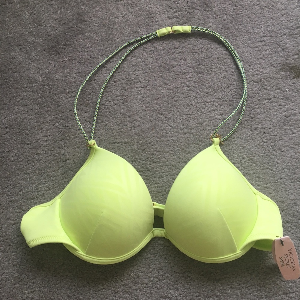 NWT Victoria's Secret Bikini Top