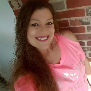 Meet your Posher, Traci