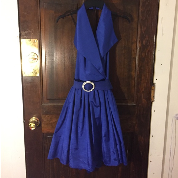 Blue dress with belt with sequins circle center - Picture 2 of 4