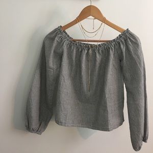 Brandy Melville off the shoulder top