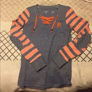 Detroit Tigers long sleeve shirt
