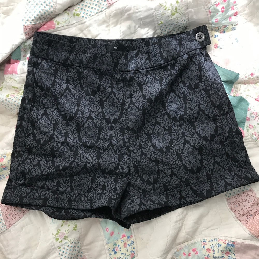 Black Baroque Floral Print High Waist Shorts