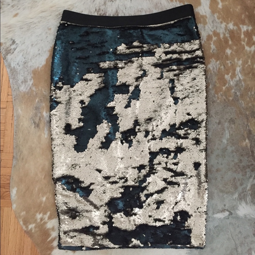 Knee length sequin skirt